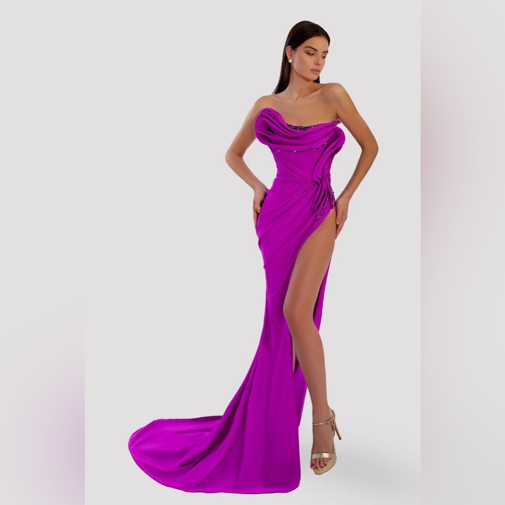Light purple long dress, from Albina Dylan.